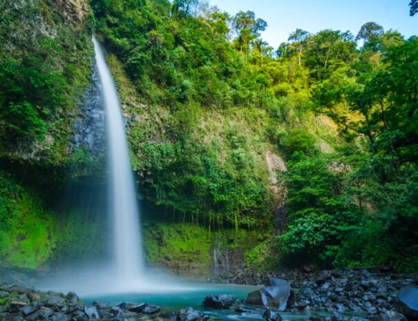 beautiful view of la fortuna waterfall